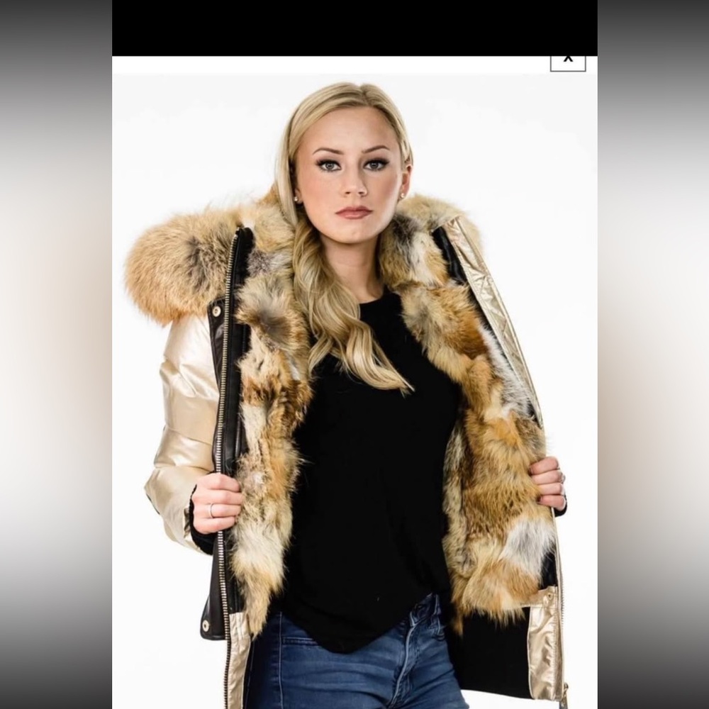 Women's Gold Puffer Jacket with Faux Fur Trim